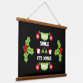 歯科医クリスマス 吊り下げ型タペストリー (傾斜あり)