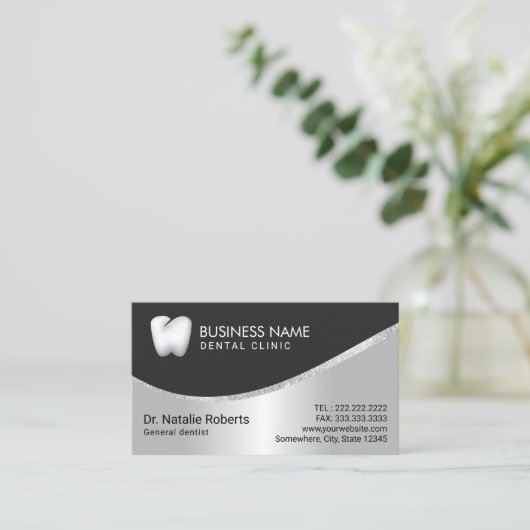 歯科医スタイリッシュ歯ロゴ金属デンタルケア 予約カード (スタンド正面)