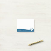 歯科医モダン室のスティッキーノートパッド ポストイット (デスク上)