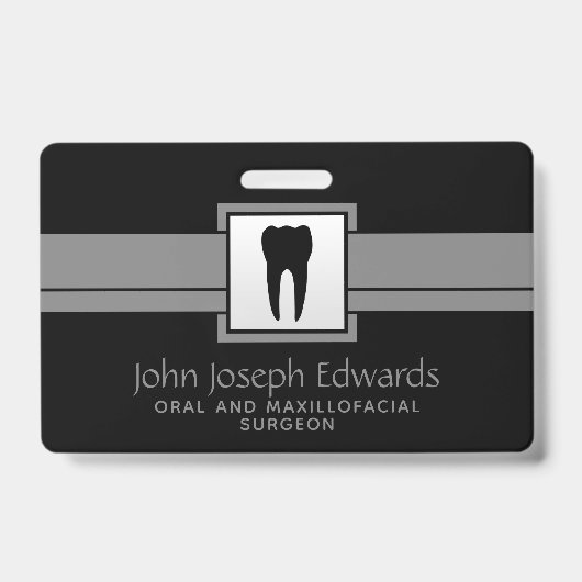 歯科医院 バッジ (正面)