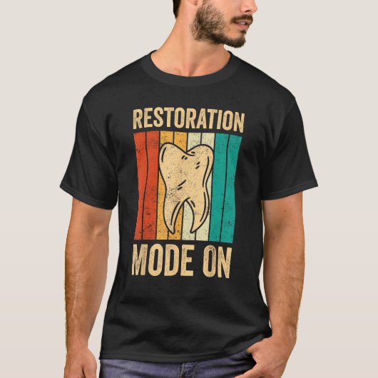 歯科技工技術助手による修復M Tシャツ (正面)