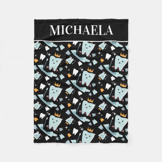 歯科歯科衛生士名歯型黒 フリースブランケット (正面)