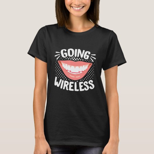 歯科用ブレース歯科医歯科矯正医へのワイヤレス Tシャツ (正面)