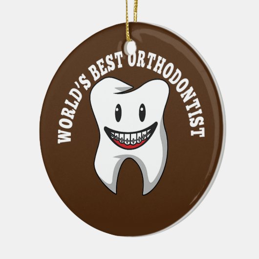 歯科矯正医歯医者の歯が歯列矯正術を受け入れる セラミックオーナメント (左)