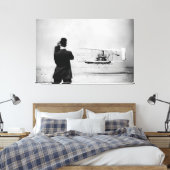 歴史上初の水上飛行 – W. Wright 1909 キャンバスプリント (インサイチュ (寝室))