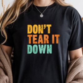 歴史保存、古い建物の擁護者 トライブレンドTシャツ