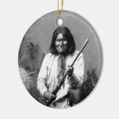 歴史的な象徴的な先住民アメリカンインディアンジェロニモ セラミックオーナメント (左)