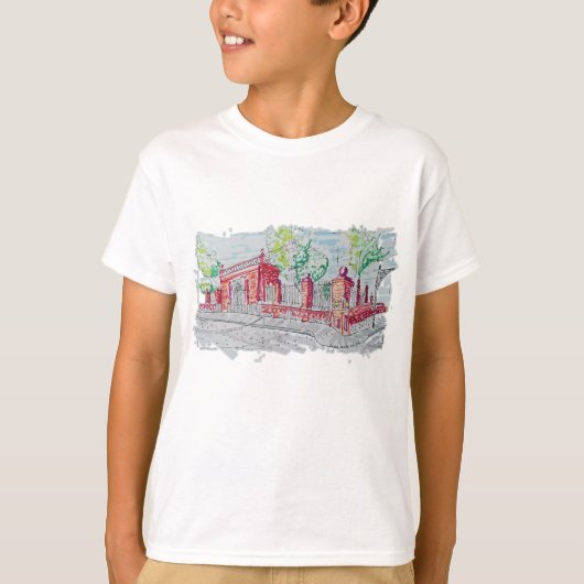 歴史的な赤レンガの入り口 Tシャツ (正面)