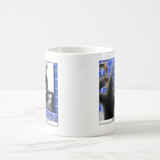 死に物狂いのハロウィーンの漫画の贈り物でブラシ コーヒーマグカップ (中央)