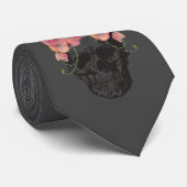 死ぬまでは、私たちはスカルのネクタイを ネクタイ (ロール)