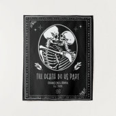 死ぬまで一緒の背景ウェディングスケルトン タペストリー (正面)