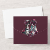 死ぬまで私たちはバーガンディのゴシック様式のカップルのシック オールインワン招待状 (裏面)