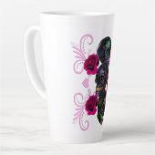 死んだスカルピンクのバラのトリプルブラックデイ カフェラテマグ (左アングル)