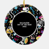 死んだ写真のハロウィーンの日 セラミックオーナメント (裏面)