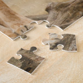 死んだ木をスカウトする雌ライオン ジグソーパズル (側面)