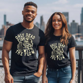 死んだ魚は流れTシャツと一緒に行く Tシャツ