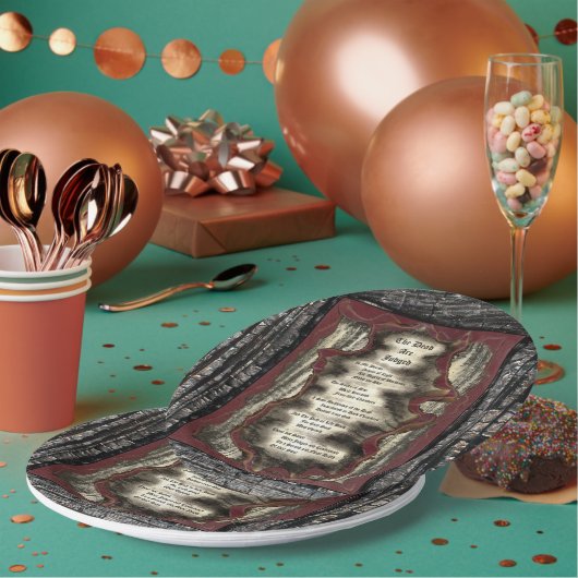 死人の裁きを受ける ペーパープレート (複数)