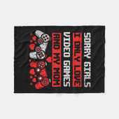 残念な女の子私はビデオゲームと私の母の男の子を愛している フリースブランケット (正面(横))