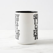 残念私はどうしても人々今日できません ツートーンマグカップ (中央)