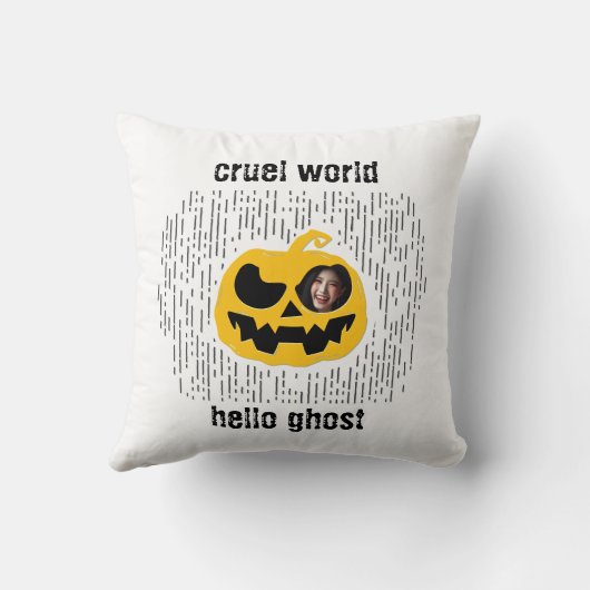 残酷な世界 クッション (裏面)