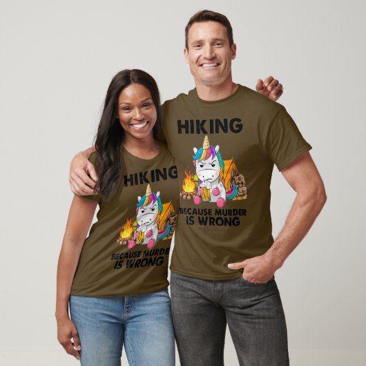 殺人がユニコーンのハイキングを間違っているからハイキング Tシャツ (ユニセックス)