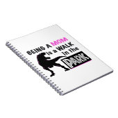 母おもしろいである恐竜が公園を散歩する ノートブック (右側)