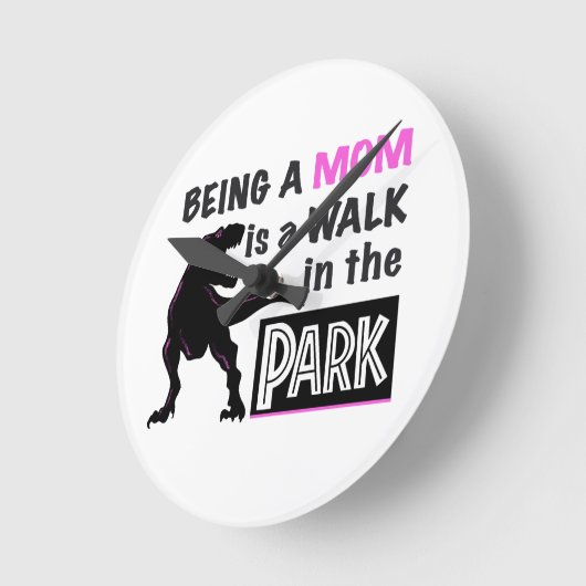 母おもしろいである恐竜が公園を散歩する ラウンド壁時計 (傾斜)