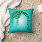 母およびかわいいベビーのキリン|のティール（緑がかった色） クッション (ブランケット)