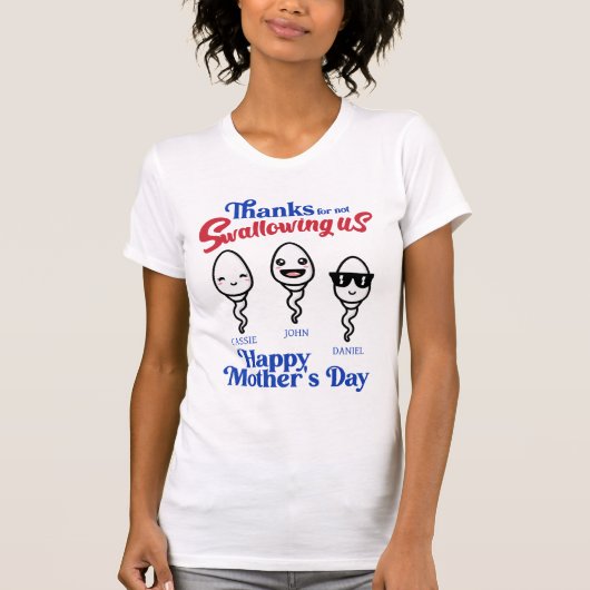 母が私たち感謝していの家族を飲み込まない日 Tシャツ (正面)