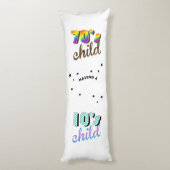 母とベビー1970年代/2010年代 ボディピロー (裏面 (縦))