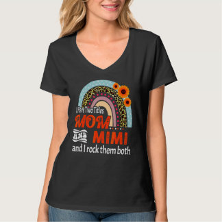 母と美美の母の日の雨天風呂の2つのタイトルを持っている Tシャツ