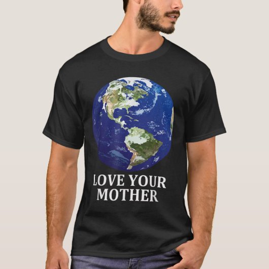 母なる地球を愛せよ – 地球の日50周年 Tシャツ (正面)