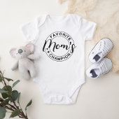母のチャンピお気に入りのオン ベビーボディスーツ
