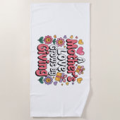 母の愛は与えることで育む ビーチタオル (正面)