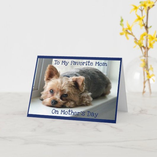 母の日にお母さんが折り畳んだグリーティングヨークシャーテリアカード カード (黄色い花)