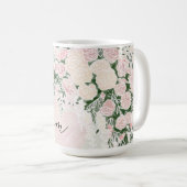 母の日のためのピンクのバラと藤の花束 コーヒーマグカップ (正面右)