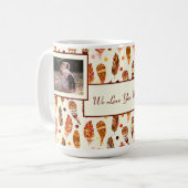 母の日の写真（羽毛の背景） コーヒーマグカップ (正面左)