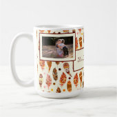 母の日の写真（羽毛の背景） コーヒーマグカップ (左)