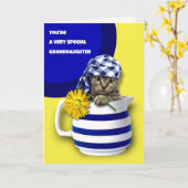 母の日の孫娘のために。かわいい子猫 カード (黄色い花)