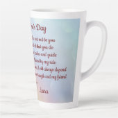 母の日の幸せな詩パーソナライズされた カフェラテマグ (右)