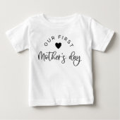 母の日の最初のベビーTシャツ ベビーTシャツ (正面)
