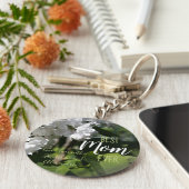 母の日の白いライラック 最高のママ キーホルダー (側面)