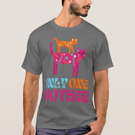 母の日は1日のみおもしろい Tシャツ (正面)