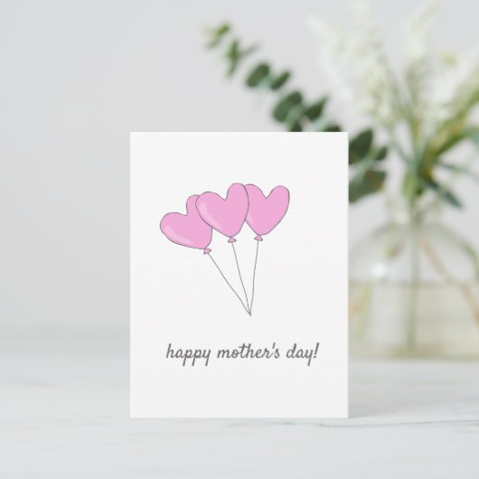 母の日を楽しむピンクのハート型バルーン ポストカード (スタンド正面)