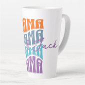 母の日カラフルタイポグラフィママ子供の名前 カフェラテマグ (右アングル)