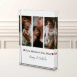 母の日3つの写真コラージュ フォトブロック<br><div class="desc">新しいユニーク母の最初の母の日祝のためにコピーをパーソナライズこの3つの写真コラージュ写真ブロック。フォトブロックデザインは、タイポグラフィとスクリプトと2つの赤いハートを備えたパネモダンル型枠にエレガント3つの写真の配置を備えている。母の最初の母の日祝に最適な写真記念の写真。</div>