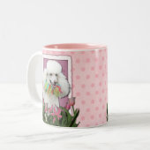 母の日-ピンクのチューリップ-プードル-白 ツートーンマグカップ (正面左)