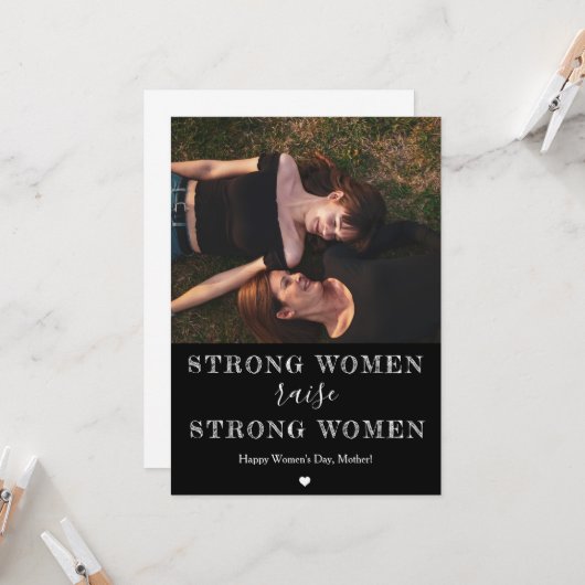 母の日/幸せな女性の日の強い女性の写真 カード (正面/裏面インサイチュ)