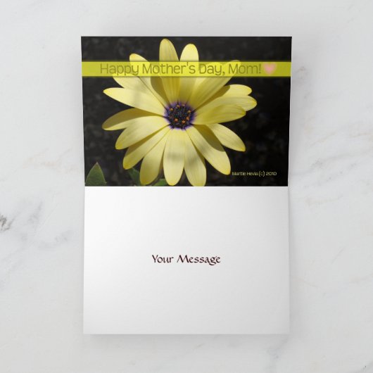 母の日 – 黄色のデイジー(2) – カード – カスタマイズ (内部)