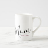 母の設立パーソナライズされた年 ボーンチャイナマグカップ (右)